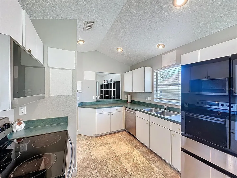 2213 Mallory Circle, Haines City, FL 33844