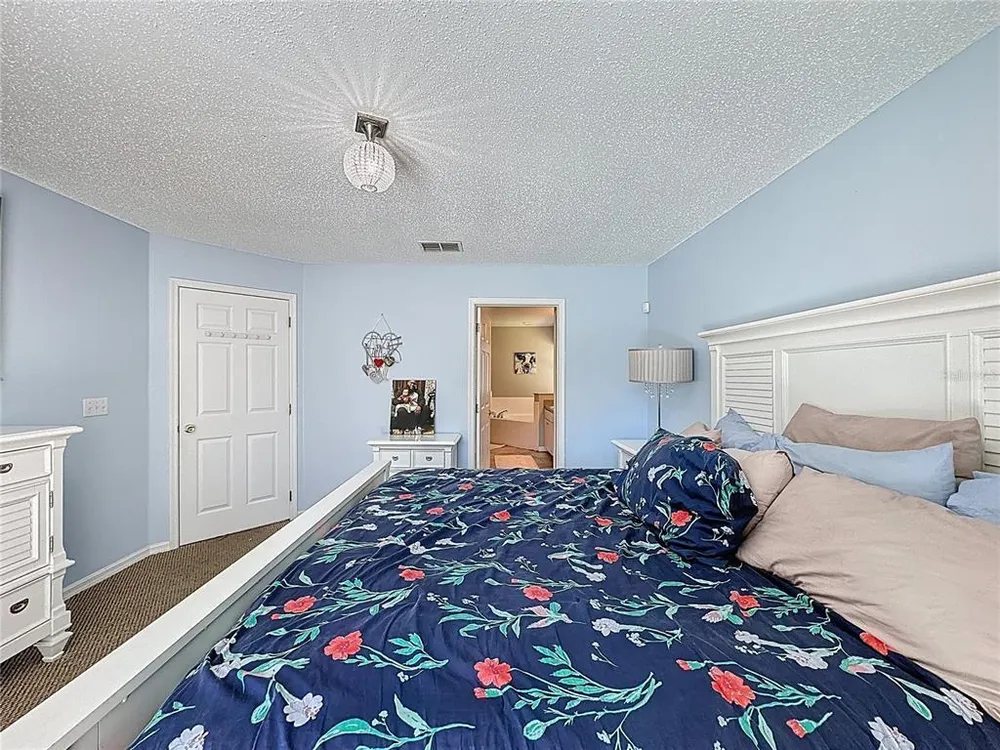2213 Mallory Circle, Haines City, FL 33844