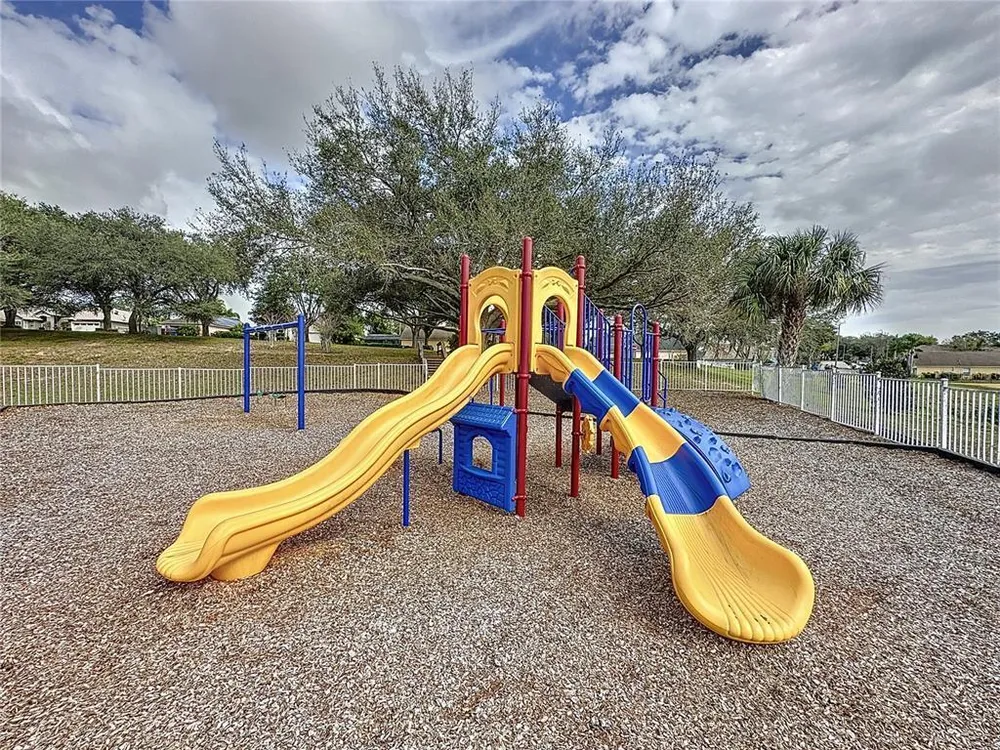 2213 Mallory Circle, Haines City, FL 33844