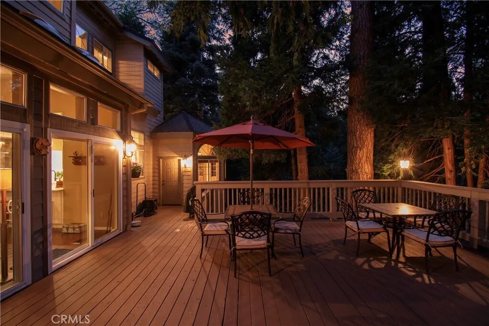355 Cedar Ridge Dr, Lake Arrowhead, CA 92352