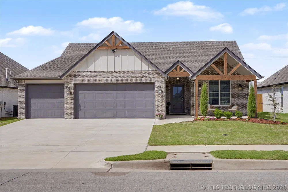 2918 E Rockford Pl, Broken Arrow, OK 74014-3497