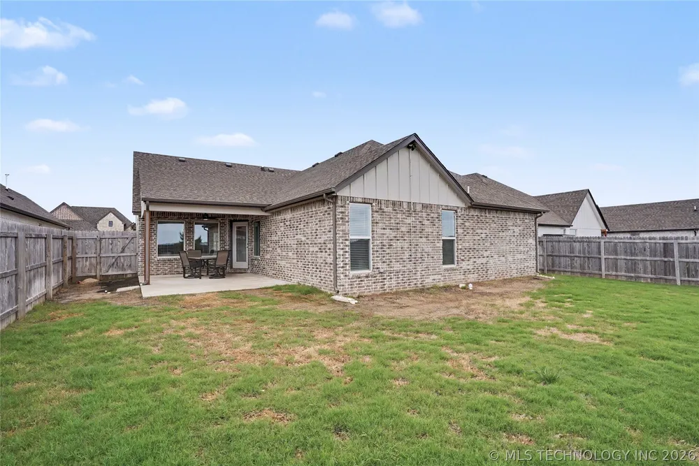 2918 E Rockford Pl, Broken Arrow, OK 74014-3497