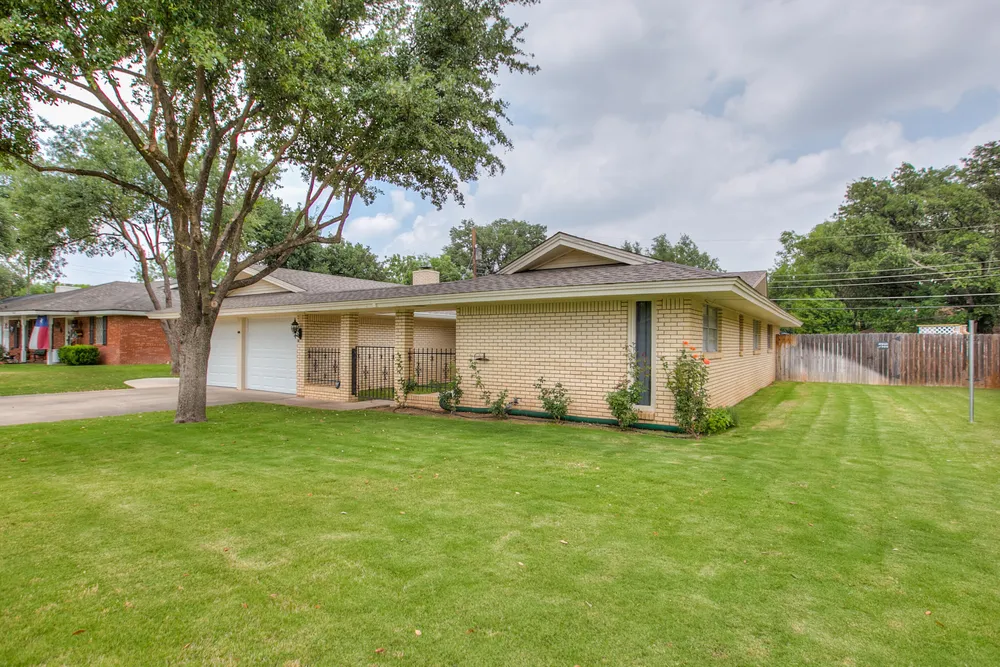 3214 Tanglewood Dr, San Angelo, TX 76904