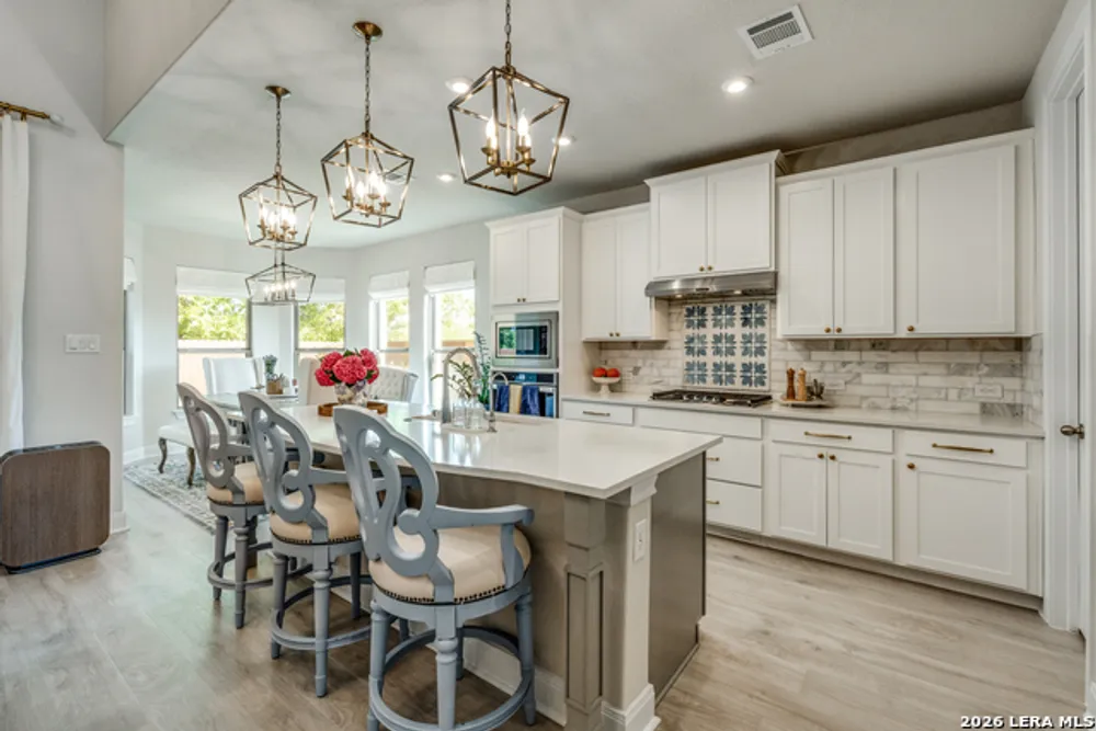 639 Bindseil Grove, Schertz, TX 78154