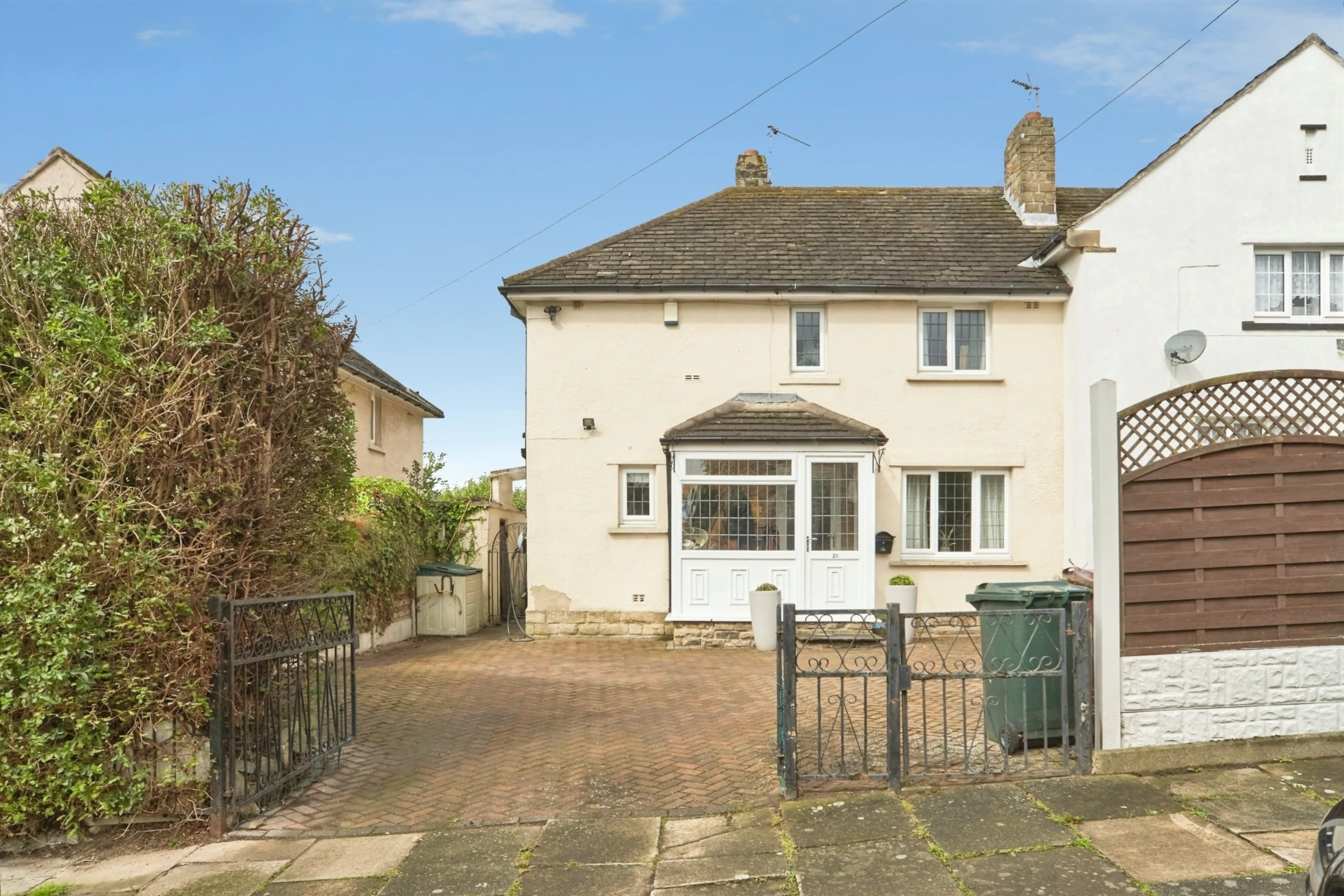 Property at Primrose Bank, Bingley