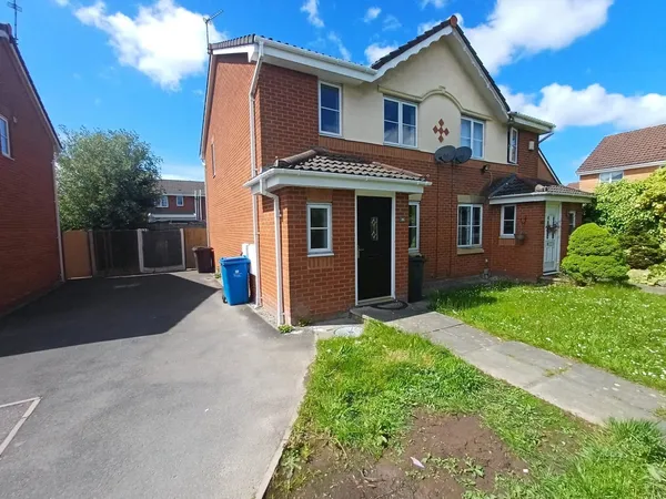 Palmerston Drive, Hunts Cross, Liverp...