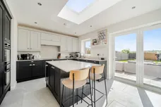 Cannon Court Road, Maidenhead, SL6 photo 9