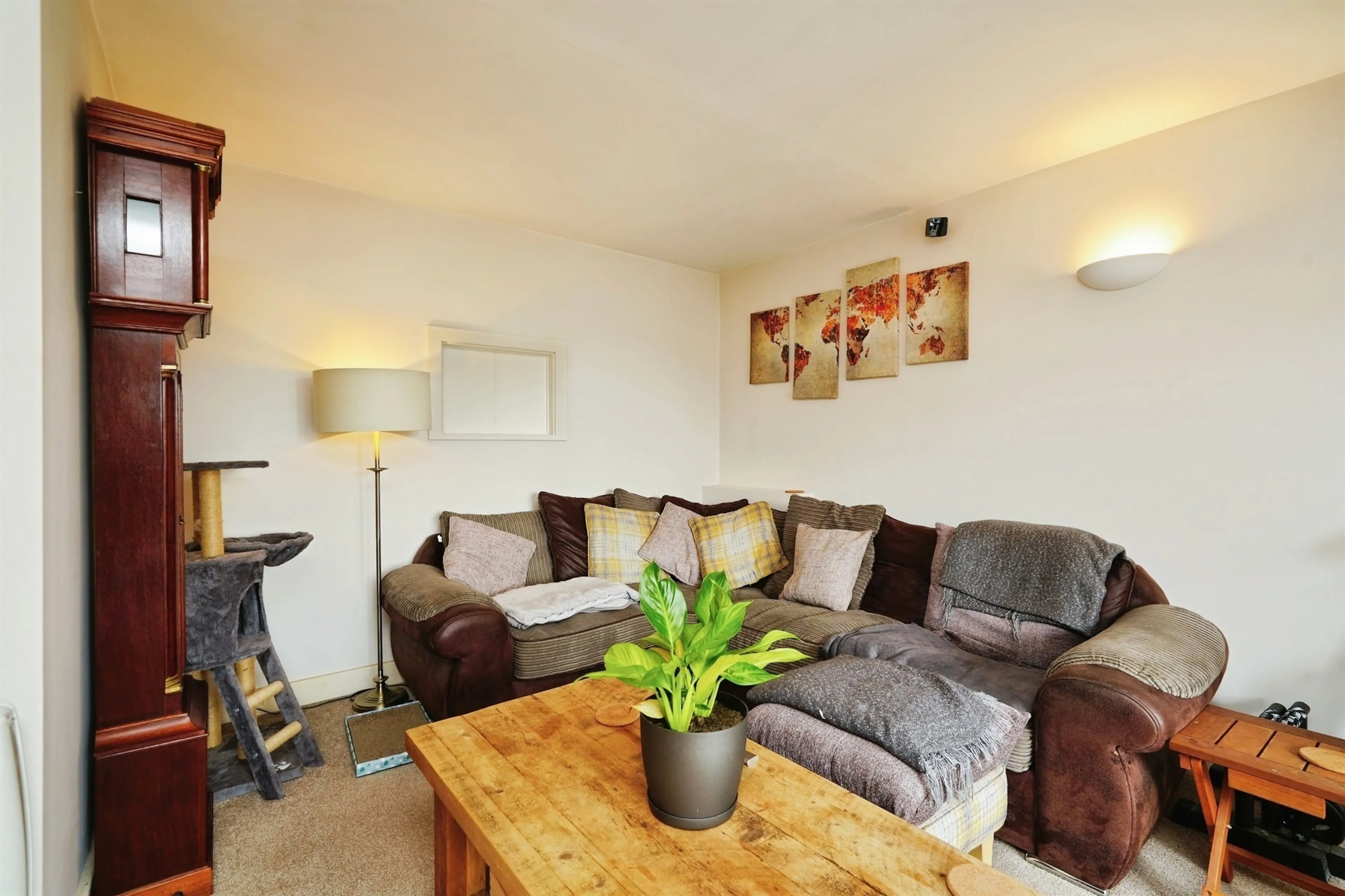 Property at Alfredston Place, Wantage