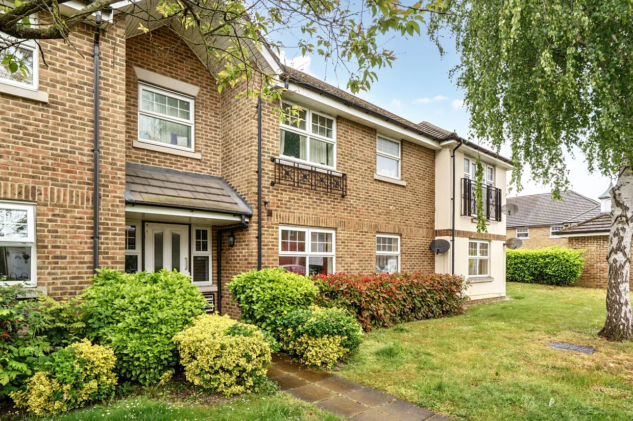 Lancaster Road, Barnet, EN4 photo 19