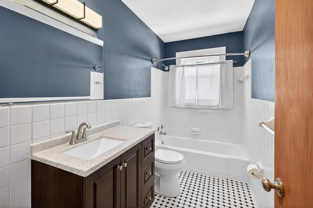 5844 Washburn Ave S, Minneapolis, MN 55410