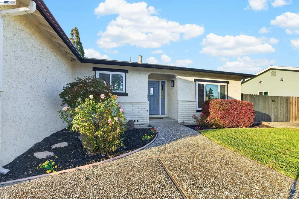 9792 Broadmoor Dr, San Ramon, CA 94583