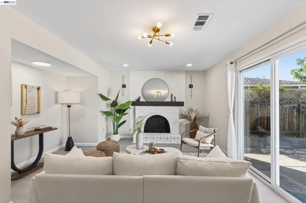 9792 Broadmoor Dr, San Ramon, CA 94583