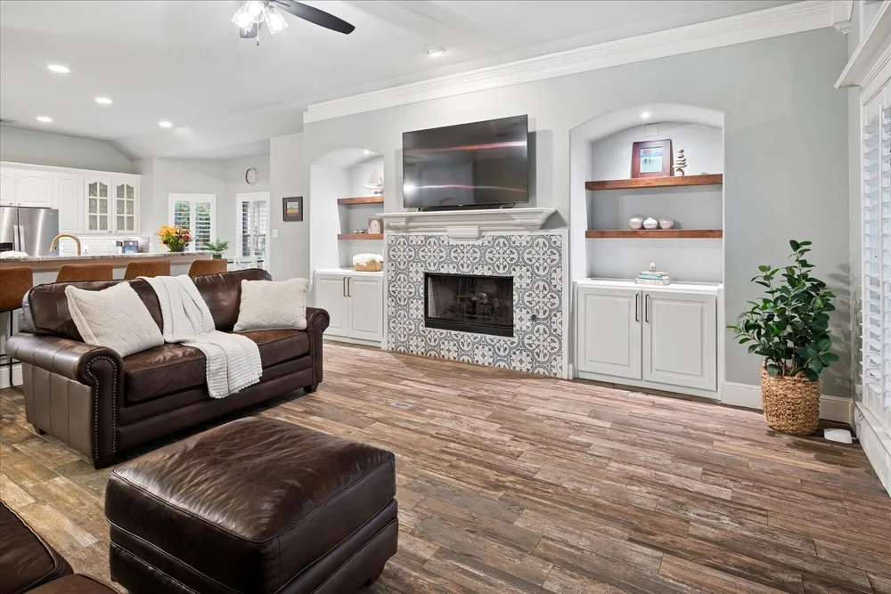 1403 Briar Meadow Dr, Keller, TX 76248