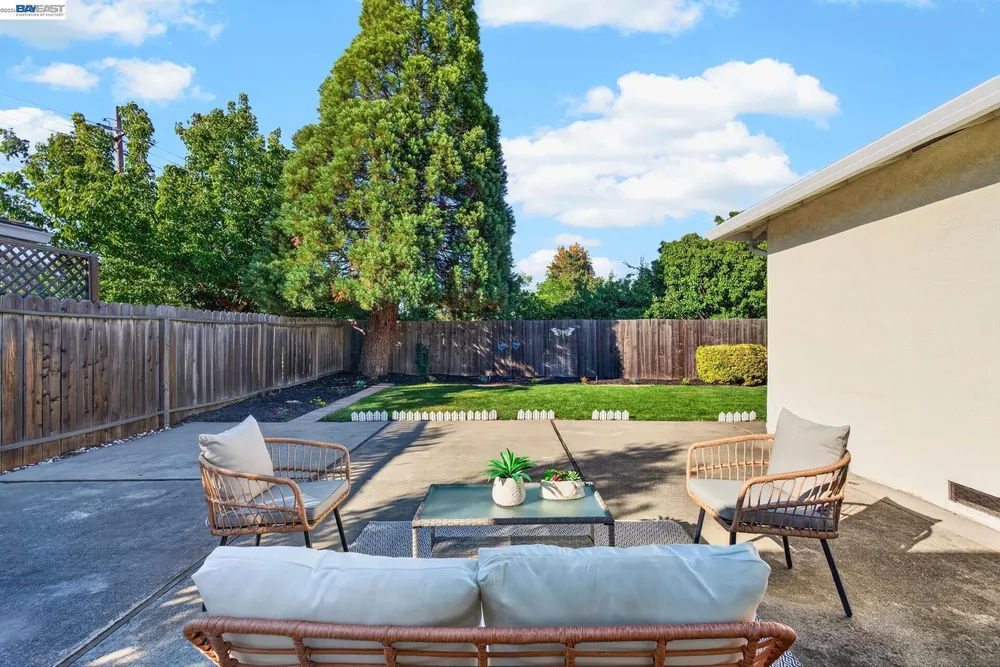 9792 Broadmoor Dr, San Ramon, CA 94583