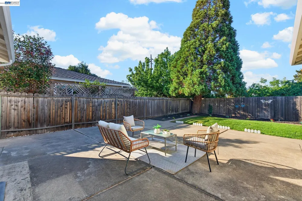 9792 Broadmoor Dr, San Ramon, CA 94583