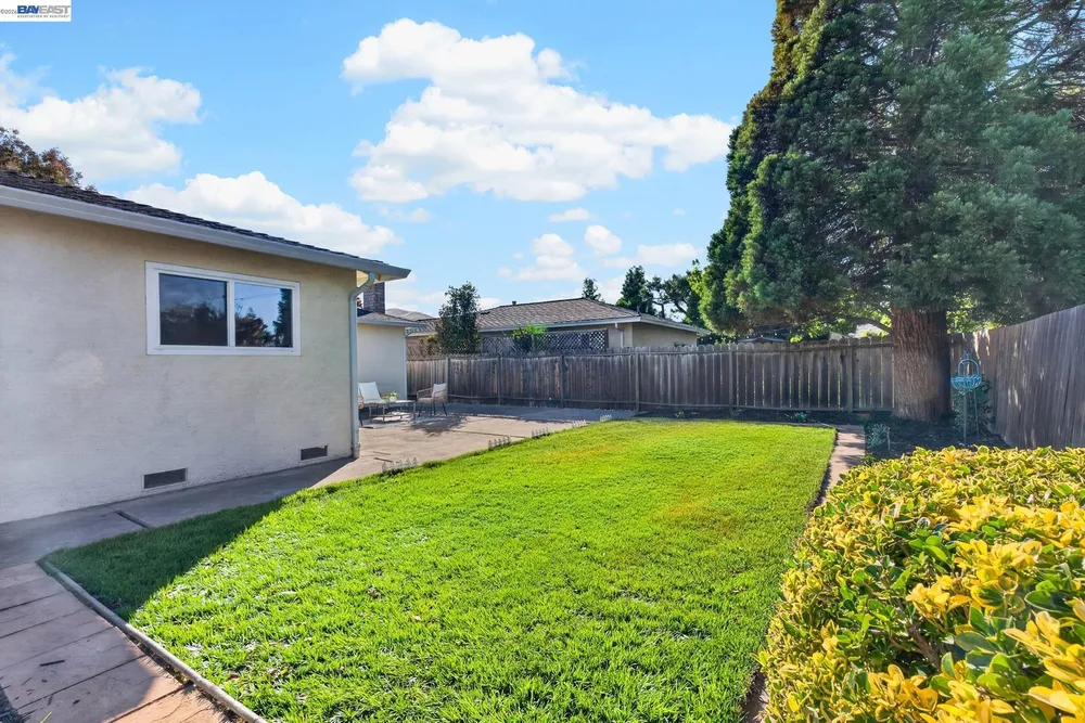 9792 Broadmoor Dr, San Ramon, CA 94583