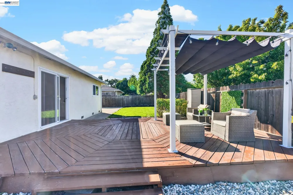 9792 Broadmoor Dr, San Ramon, CA 94583