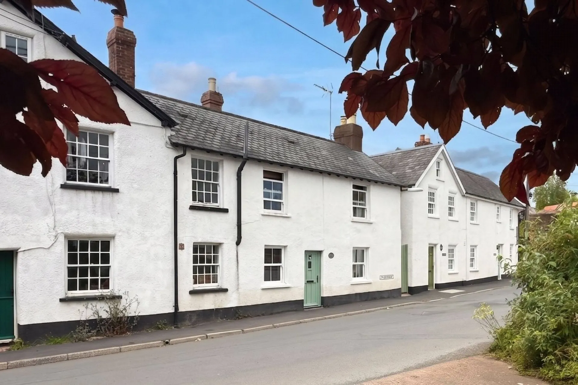 Property photo top 0
