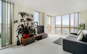Winterbourne Road, Teignmouth, Devon, TQ14 photo