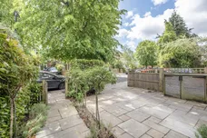 Richmond Park Road, London, SW14 photo 18