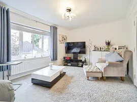 Navigation Drive, Apperley Bridge, Bradford thumb 3