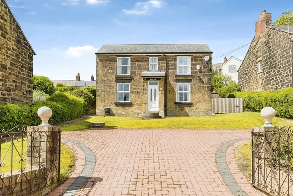 New Road, Brynteg, Wrexham, LL11
