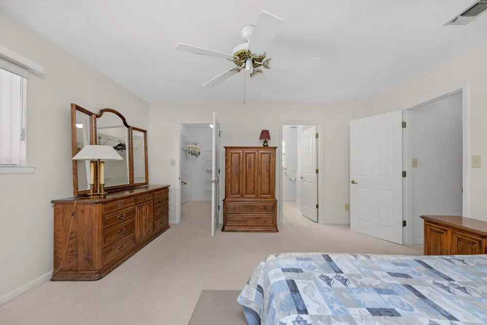 645 Country Club Ave NE, Fort Walton Beach, FL 32547