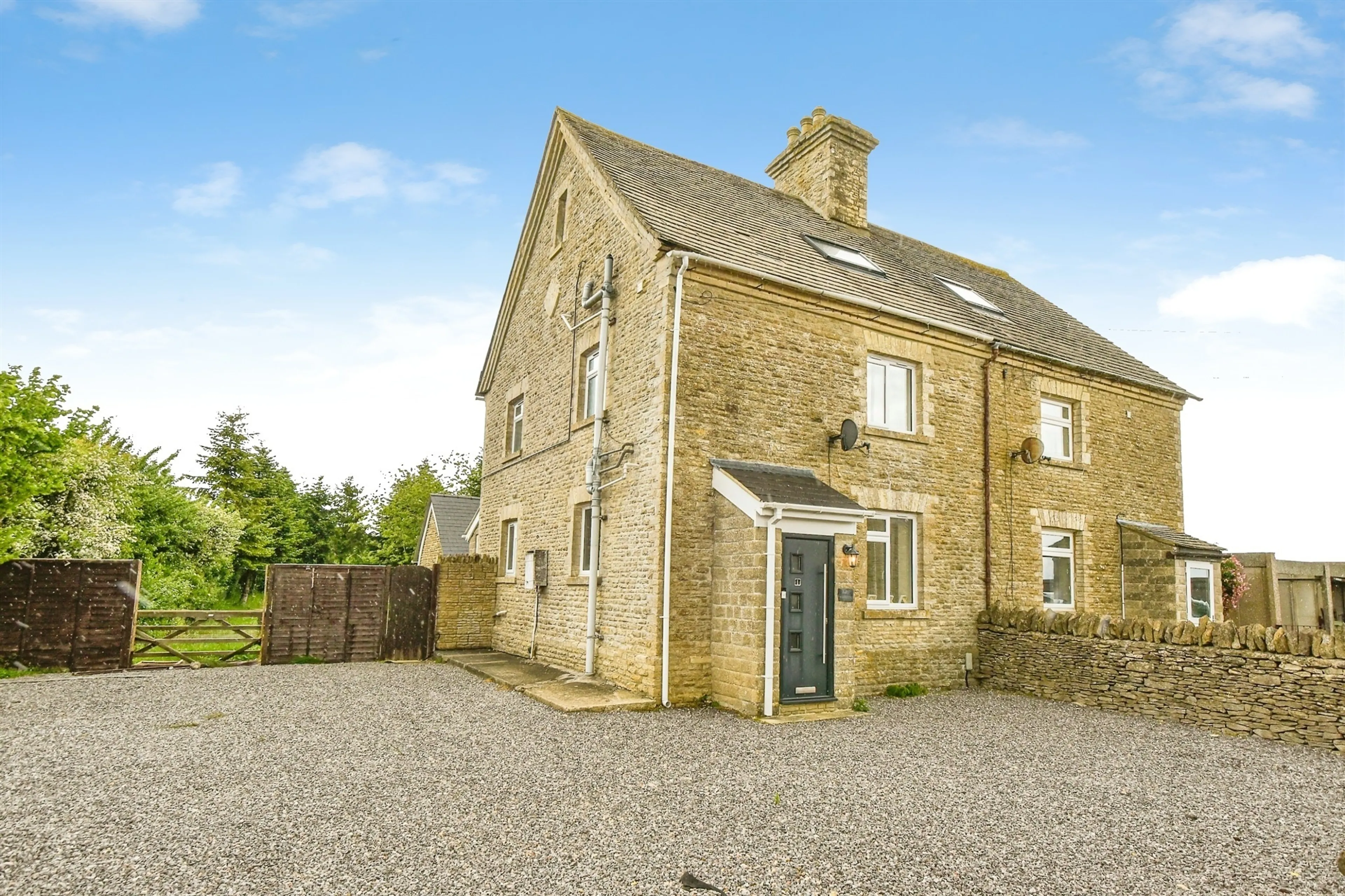 Property at Pat-Yat Cottages, Kemble, Cirencester
