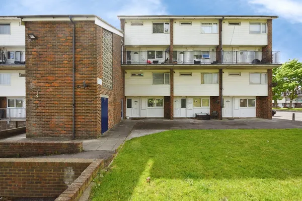 Lumsden Road, Southsea, Hampshire, PO4