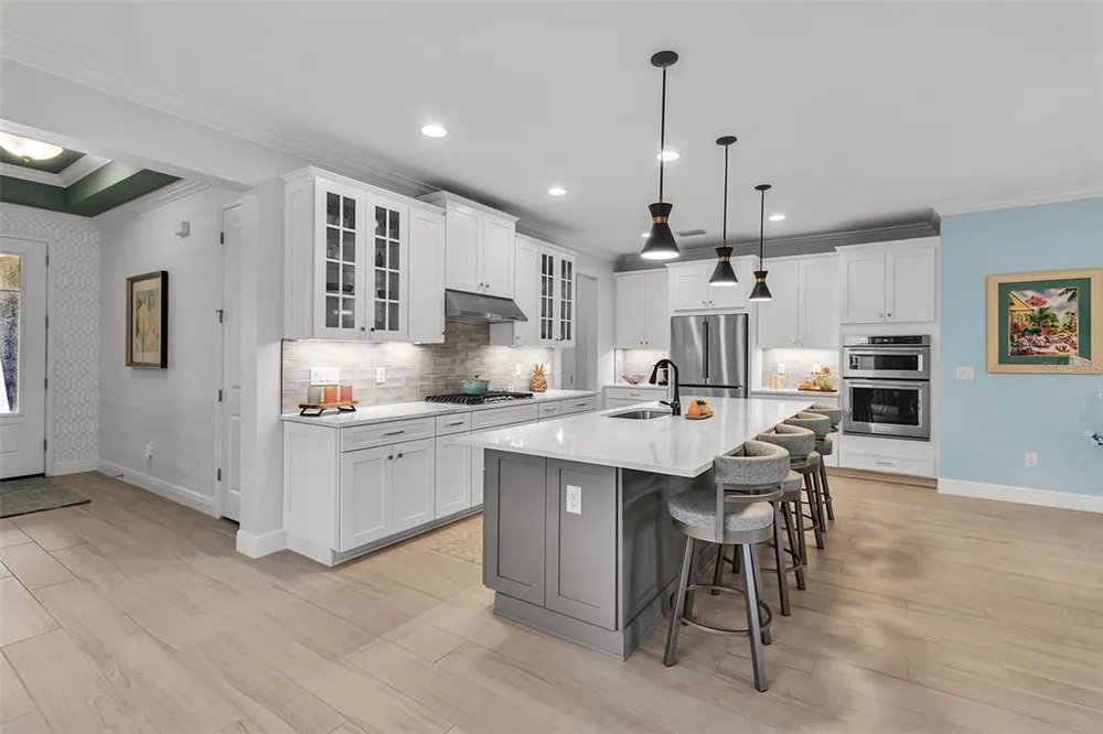 5649 Long Shore Loop, Sarasota, FL 34238