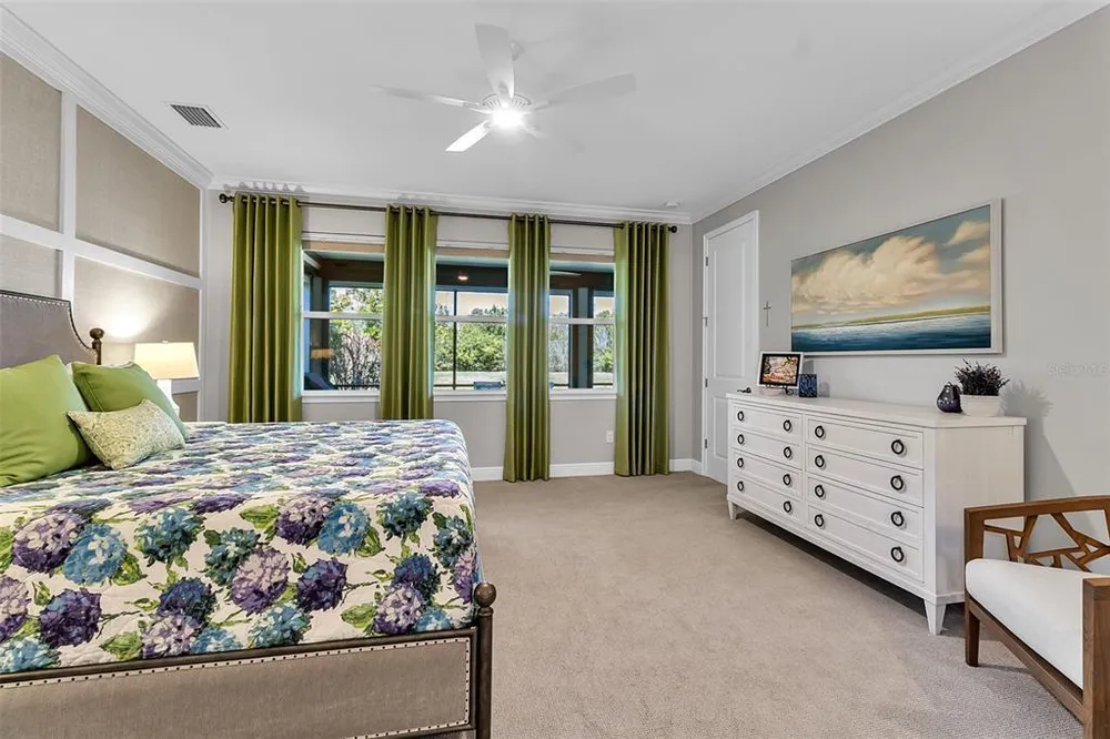 5649 Long Shore Loop, Sarasota, FL 34238