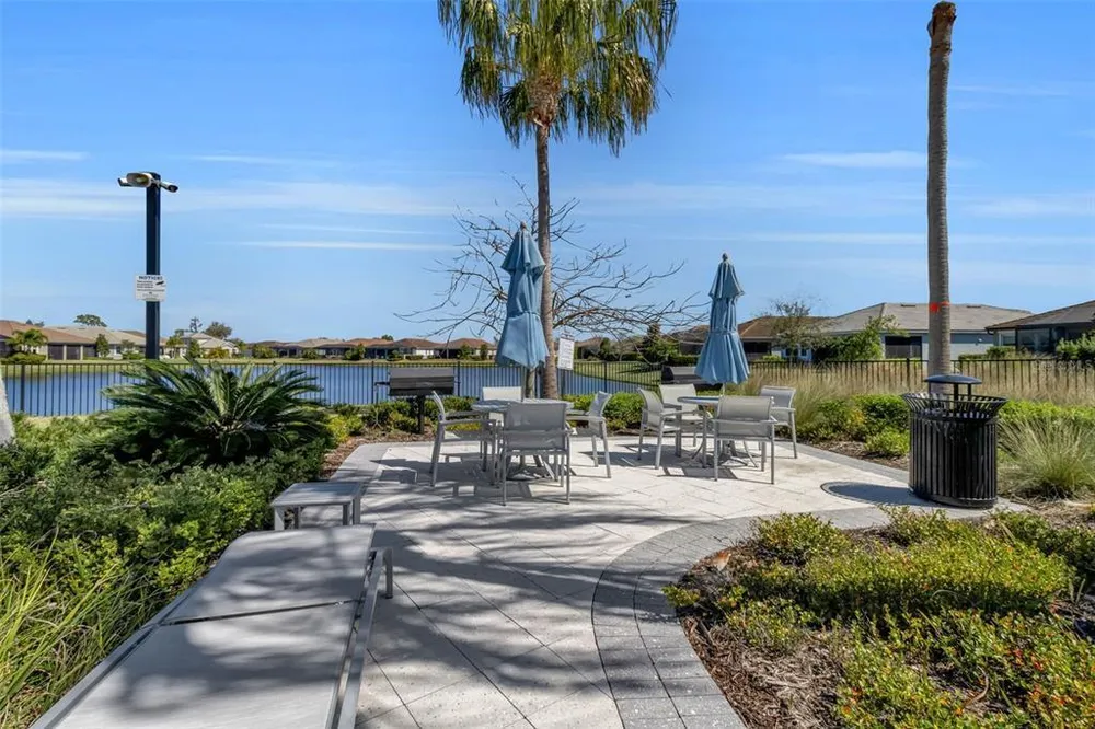 5649 Long Shore Loop, Sarasota, FL 34238