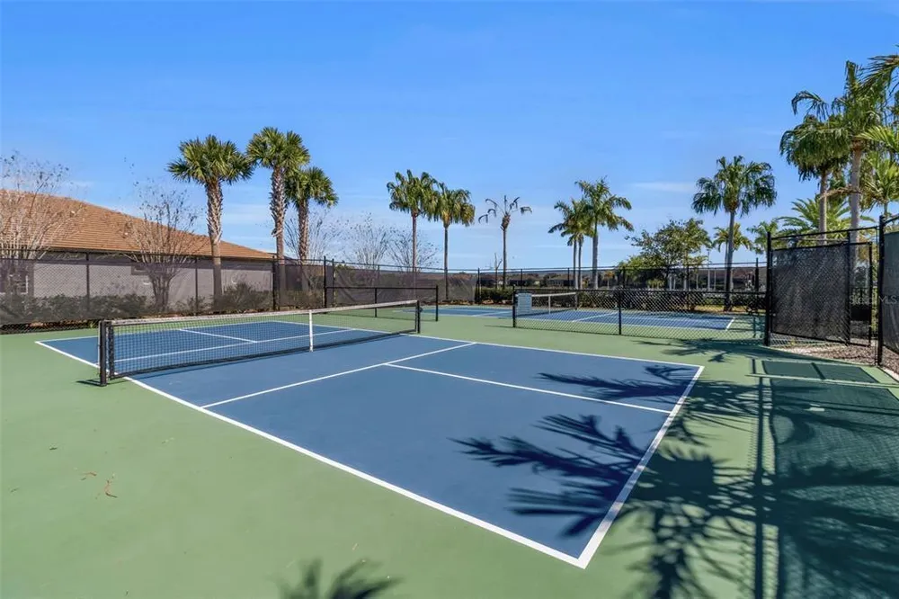 5649 Long Shore Loop, Sarasota, FL 34238