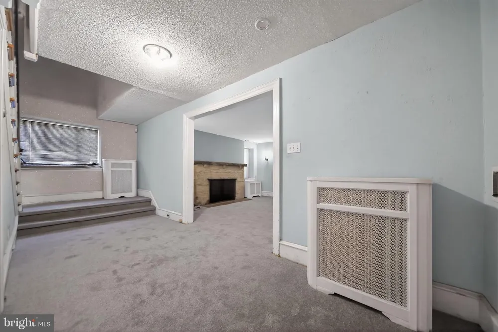 6448 Cherokee St, Philadelphia, PA 19119