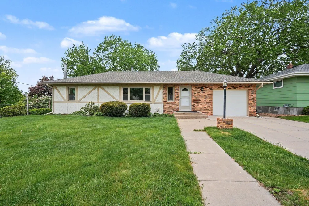 3966 Quincy St NE, Columbia Heights, MN 55421
