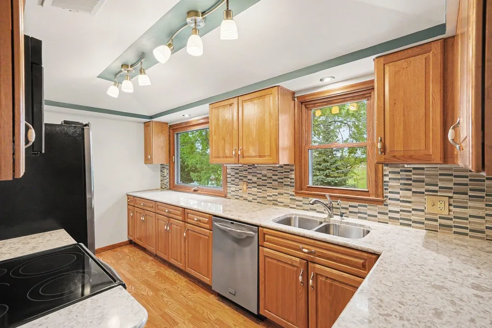 3966 Quincy St NE, Columbia Heights, MN 55421