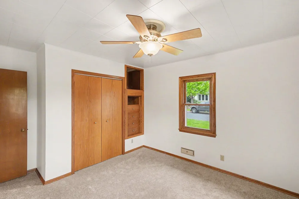 3966 Quincy St NE, Columbia Heights, MN 55421