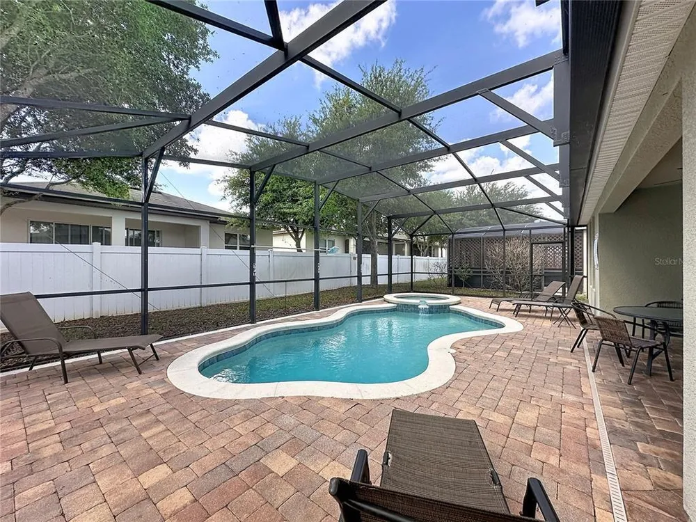 1346 Yorkshire Ct, Davenport, FL 33896