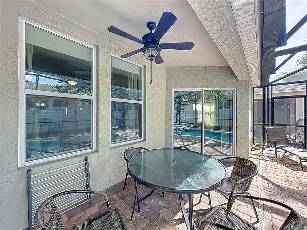 1346 Yorkshire Ct, Davenport, FL 33896