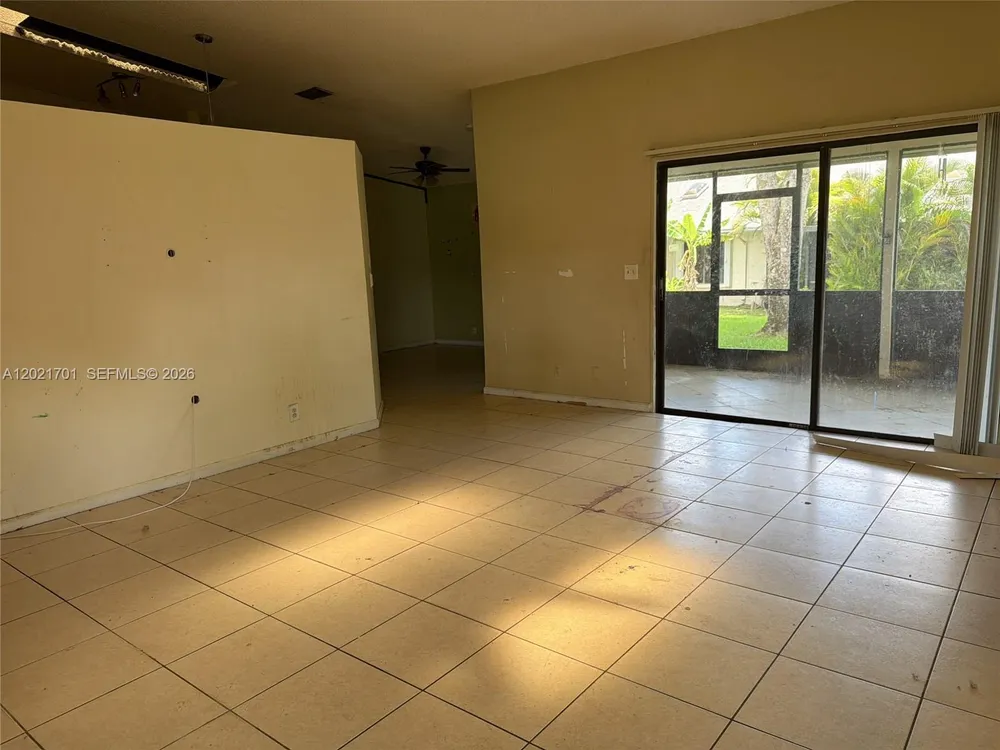 6014 NW 78th Way, Tamarac, FL 33321