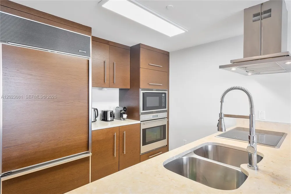 485 Brickell Ave, Miami, FL 33131