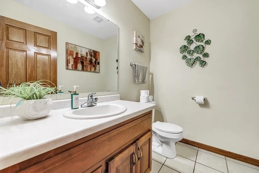 715 Edge Point Ct, De Pere, WI 54115
