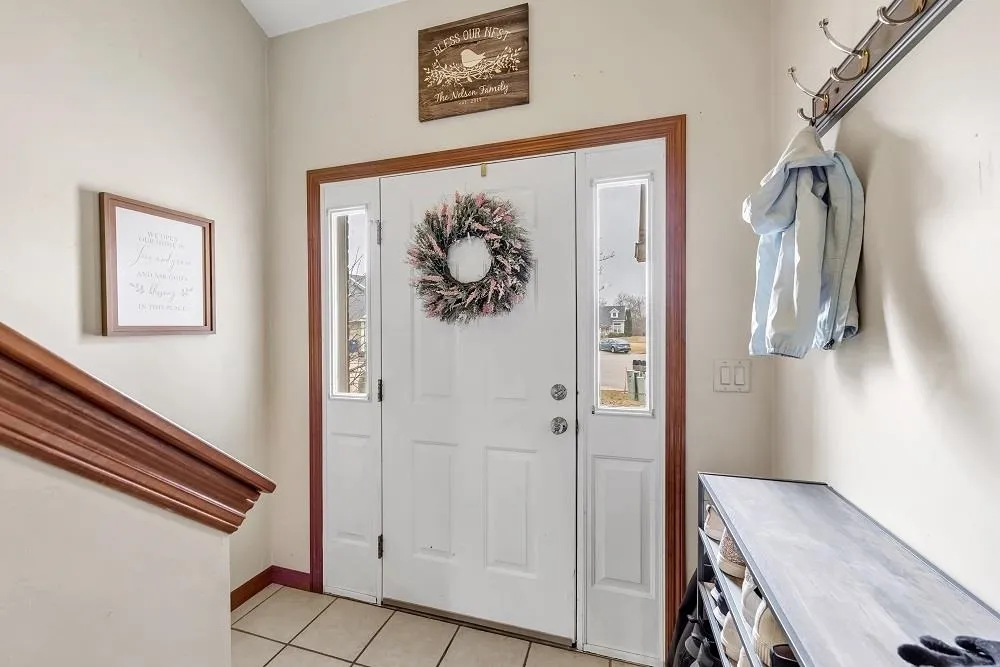 715 Edge Point Ct, De Pere, WI 54115