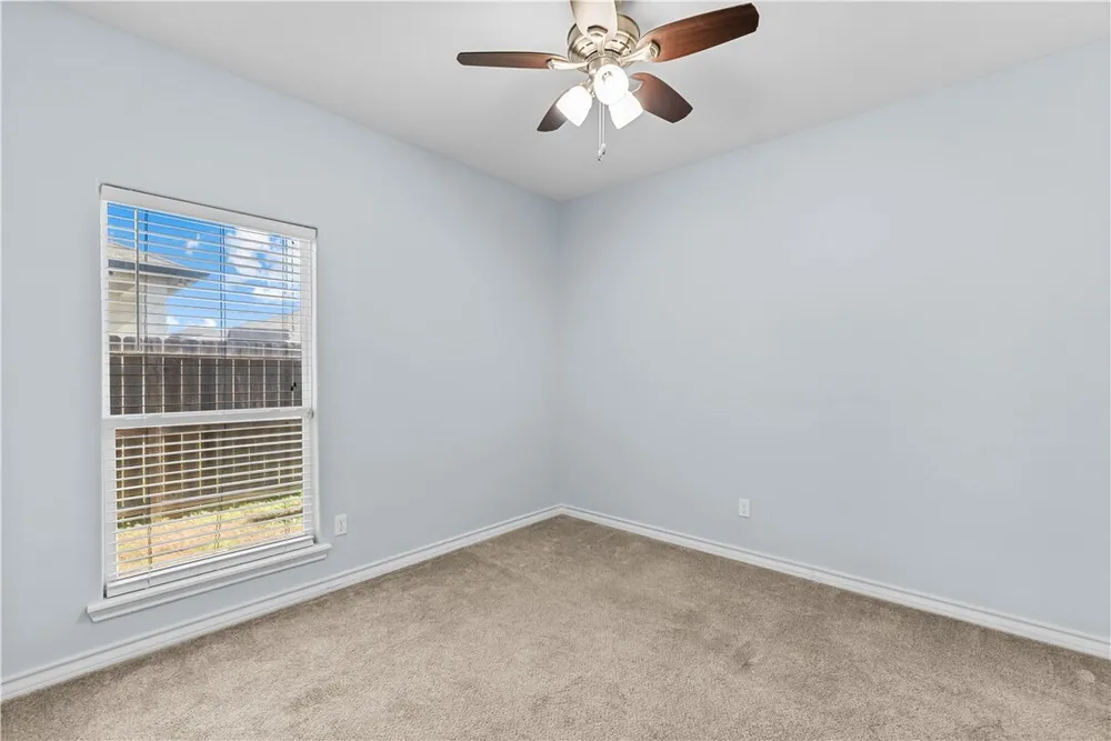 8241 Garner Dr, Corpus Christi, TX 78414