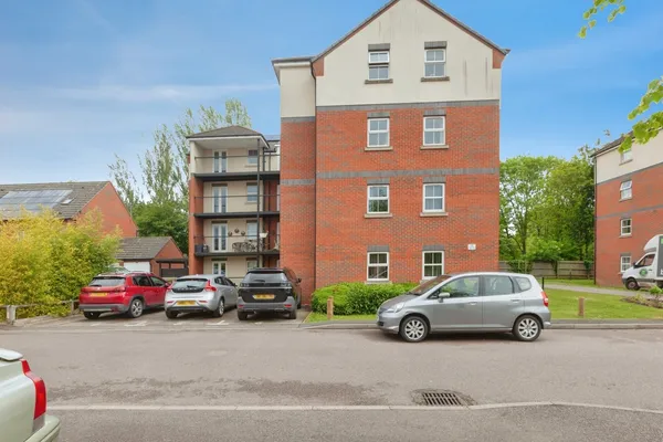 Beagle Close, Leicester, LE4