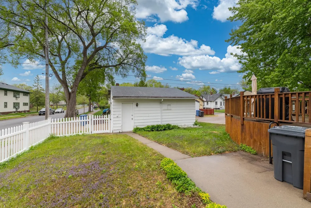 3244 21st Ave S, Minneapolis, MN 55407