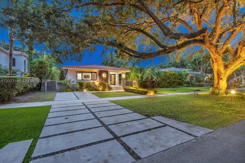 475 NE 91st St, Miami Shores, FL 33138