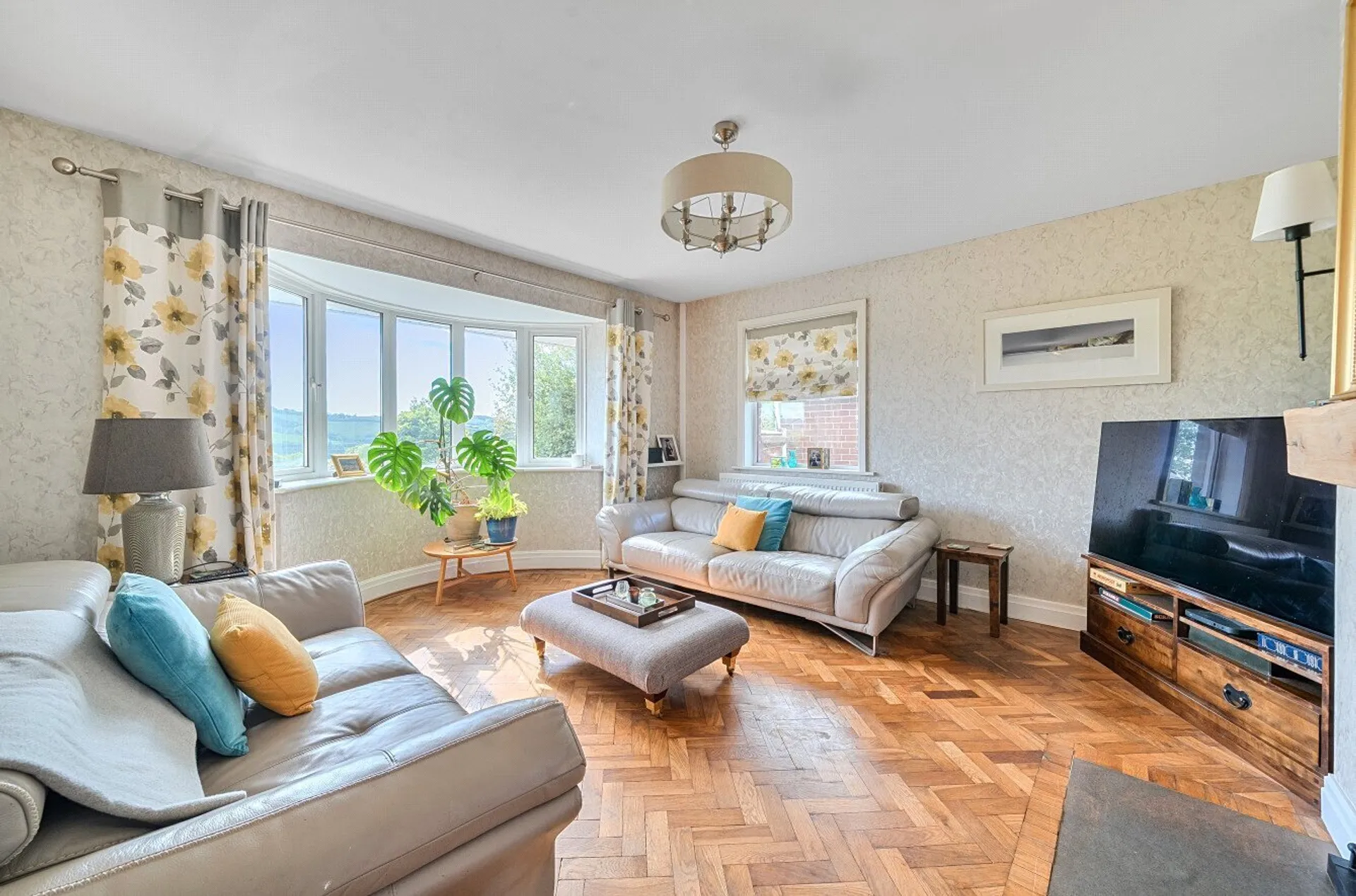 Property photo top 2