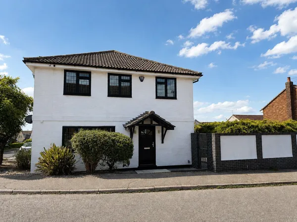 Paignton Close, Rayleigh, Essex, SS6, Essex