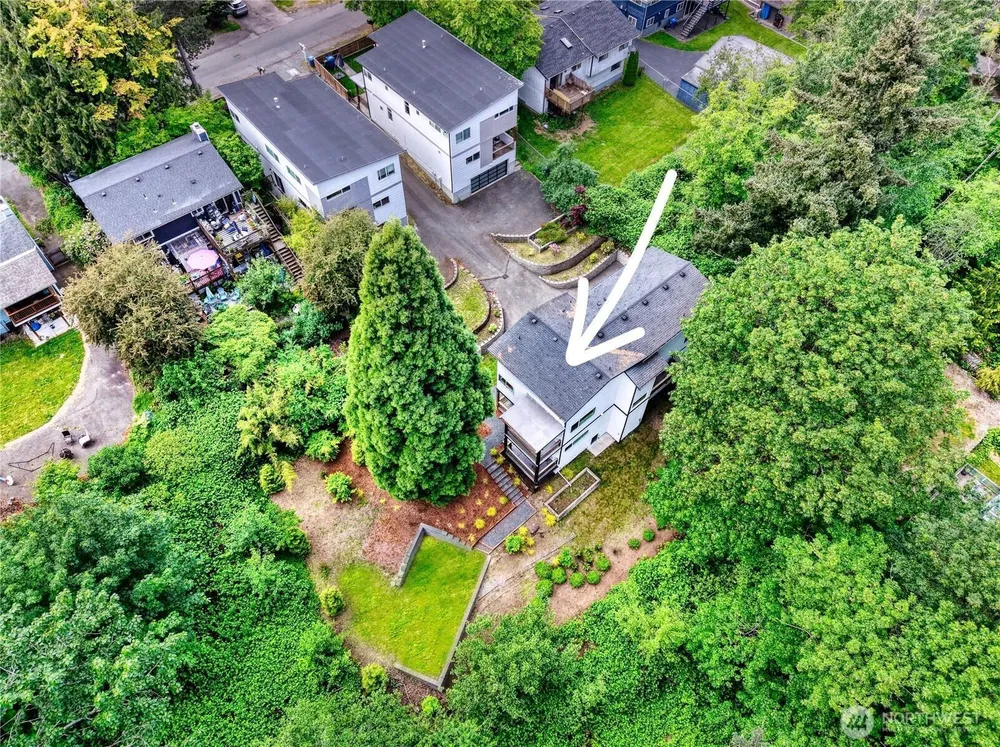 5942 21st Ave SW, Seattle, WA 98106